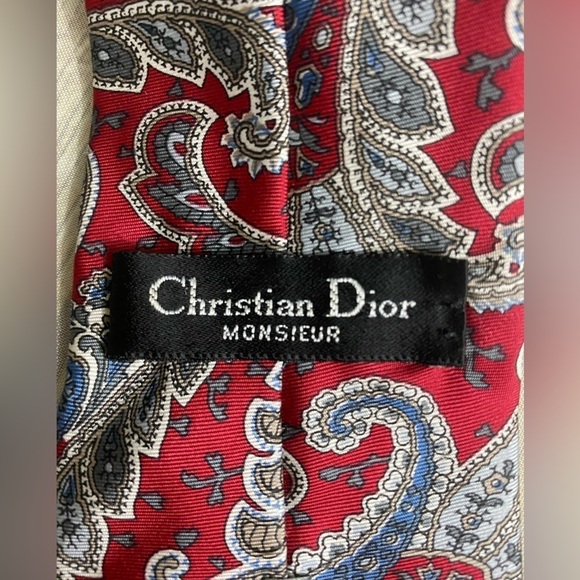 Christian Dior MONSIEUR Red Paisley Printed Tie 100% Silk Made in USA - Picture 2 of 5